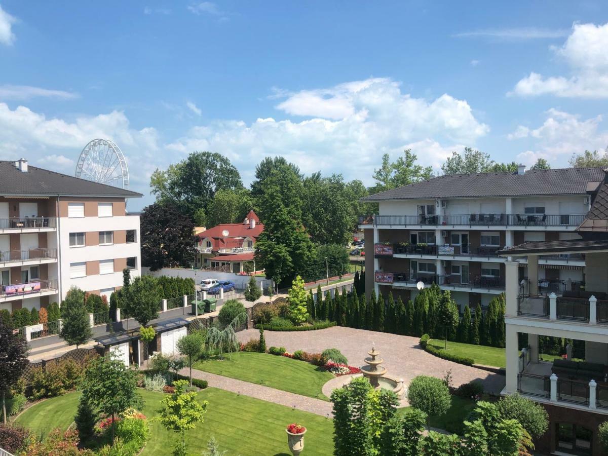 Апартаменты Dorina Wellness Шиофок Экстерьер фото